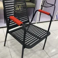 صندلی فلزی فضای باز کافه فست فود بیکن سوخاری|کافی‌شاپ و رستوران|باقرشهر, |دیوار