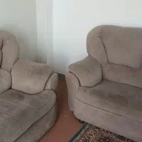 مبل 5نفره رنگ طوسی|مبلمان خانگی و میز عسلی|صدرا-فارس, فاز ۱|دیوار