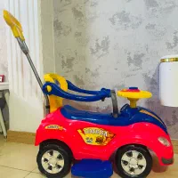 ماشین چهار چرخ