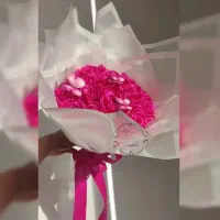 دسته گل رز روبانی روز دختر