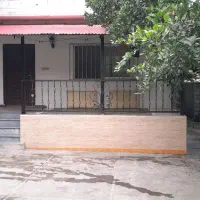 ویلا ۱۴۵ متری نیمه دربست تر و تمیز سادات شهر