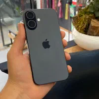 آیفون ۱۶ نرمال