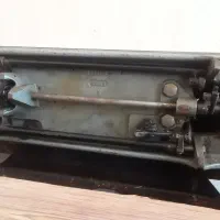 فروش چرخ خیاطی سینگر سالم با میز|چرخ خیاطی و ریسندگی|زارچ, |دیوار