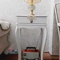 میز و آباژور نو