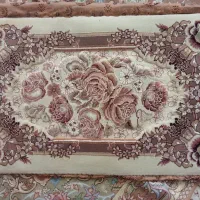 پشتی طرح برجسته