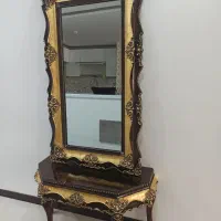 آینه و کنسول