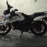 آپاچی 180