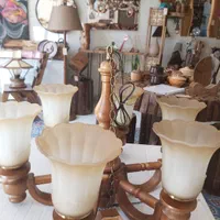 لوستر چوبی  سارینا|لوستر و چراغ آویز|اصفهان, مصلی|دیوار