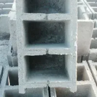 بلوک سیمانی،پوکه ای