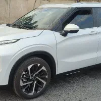 میتسوبیشی اوتلندر اچ لاین تک دیفرانسیل