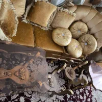 مبلمان ۸ نفره، ویترین پارتیشن، کتیبه پرده|مبلمان خانگی و میز عسلی|اصفهان, جنیران (لادان)|دیوار