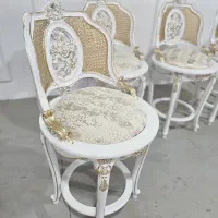 تعمیرات مبلمان ودرب .رنگکاری .رویه کوبی