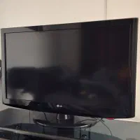 تلویزیون ۴۲ LCD الجی در حد نو