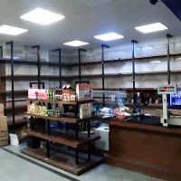 قفسه چوبی|کتابخانه، شلف، قفسه‌های دیواری|قم, سالاریه|دیوار