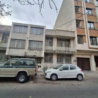 ۴۰۰متر پاسداران  خوابگاه ، کلینیک