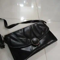 کیف زنانه در حد نو