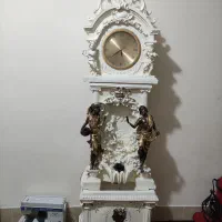 ساعت ایستاده