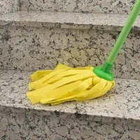 نظافت پله و مشاعات