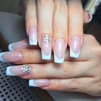 کاشت ناخن سرعتی و تمیز|خدمات آرایشگری و زیبایی|تهران, نصرت|دیوار