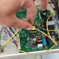 تعمیرات و عیب یابی تخصصی پکیج های دیواری|خدمات پیشه و مهارت|خرم‌آباد, |دیوار