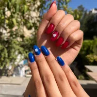 خدمات کاشت ناخن با مناسب ترین قیمت|خدمات آرایشگری و زیبایی|کرمانشاه, |دیوار