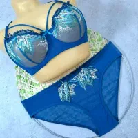 لباس زیر بهار