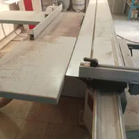 پانل دورکن ۳۸۰ریل واگنی کره ای خیلی کم کار.|ماشین‌آلات صنعتی|شیراز, احمدآباد|دیوار