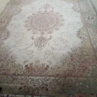 یک عدد فرش 12 متری