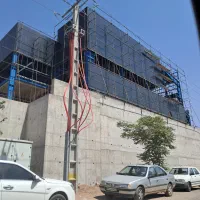 به یک یا چند نفر آقا جهت کار در داربست