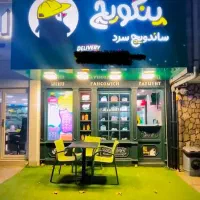 ۲ نیرو خانم برای کار در ساندویچ سرد پنگویچ