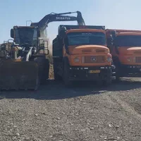 بیل لودر کمپرسی  دهچرخ وتک جهت کار