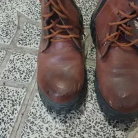 نیم بوت سایز ۴۰ به ۴۱ هم میخوره|کیف، کفش، کمربند|بروجرد, |دیوار