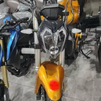 بنای 300طلایی جفت