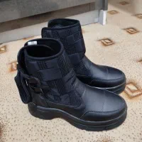 نیم بوت نو|کیف، کفش، کمربند|تربت جام, شهرک معلم|دیوار