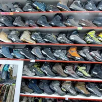 بوت کوهنوردی ،شهری،استوک،تاناکورا|کیف، کفش، کمربند|شیراز, شهرک بزین|دیوار