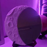 اینه طرح ماه