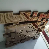 ساعت آینه ای