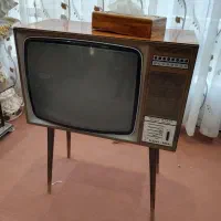 تلوزیون کلکسیونی قدیمی