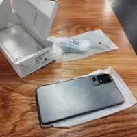 tcl 40 r5G