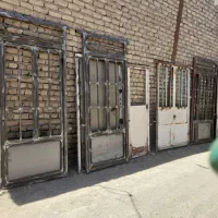 درب پنجره کانکس|مصالح و تجهیزات ساختمان|قم, قلعه صدری|دیوار