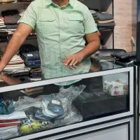 مغازه تجاری