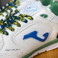 کفش فوتسال|کیف، کفش، کمربند|اردبیل, |دیوار