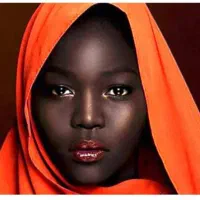 جذب خانم مربی مجرد رنگین پوست