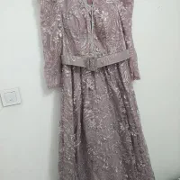 تعدادی لباس مجلسی و مانتو