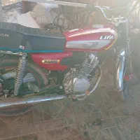 متور سیکلت لیفان