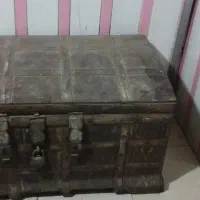 صندوقچه قدیمی قدمت ۷۰سال زیر قیمت|صنایع دستی و سایر لوازم تزئینی|تهران, دردشت|دیوار