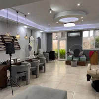 تکمیل پرسنل سالن زیبایی