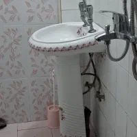 روشویی با شیر آب استفاده شده و سالم