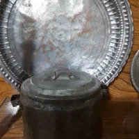 سینی مسی قدیمی|کلکسیون اشیاء عتیقه|کرمانشاه, |دیوار