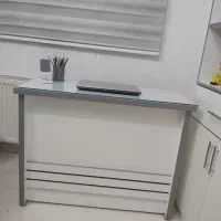 میز تحریر کشو دار